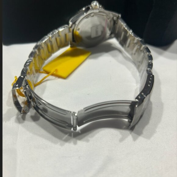 Beautiful New INVICTA Men's Watch #49338 - Picture 7 of 12